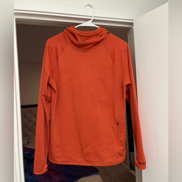 NWOT Mountain Hardwear WOMEN'S AIRMESH™ LONG SLEEVE HOODY - Picture 4 of 15